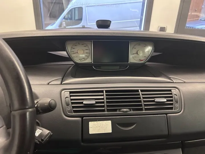 Citroën C8