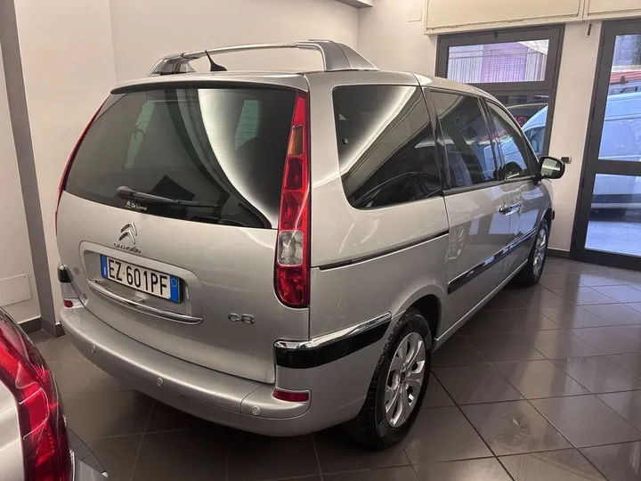 Citroën C8