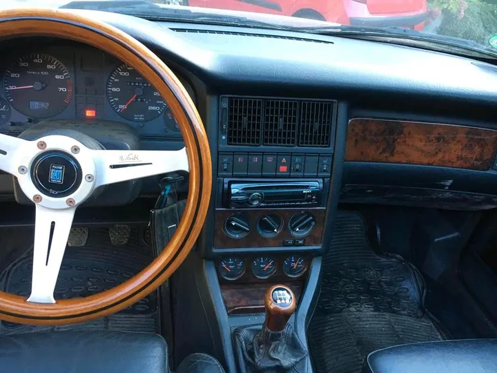 Audi 80