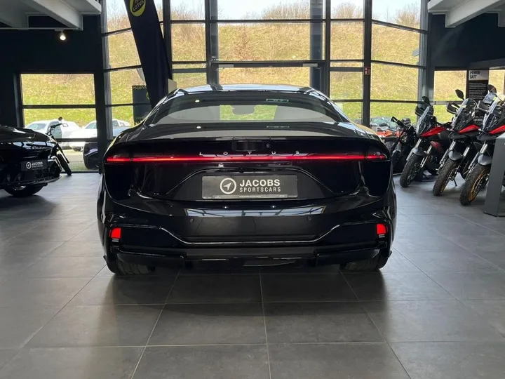 Lotus Emeya