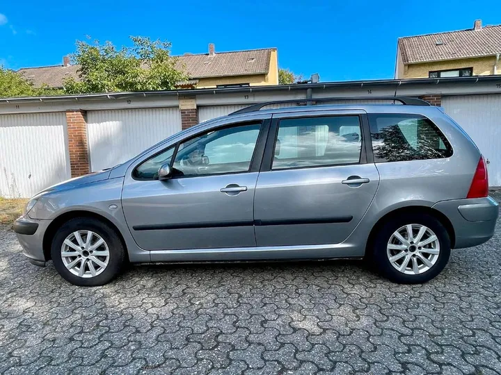Peugeot 307
