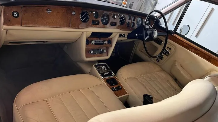 Rolls-Royce Corniche