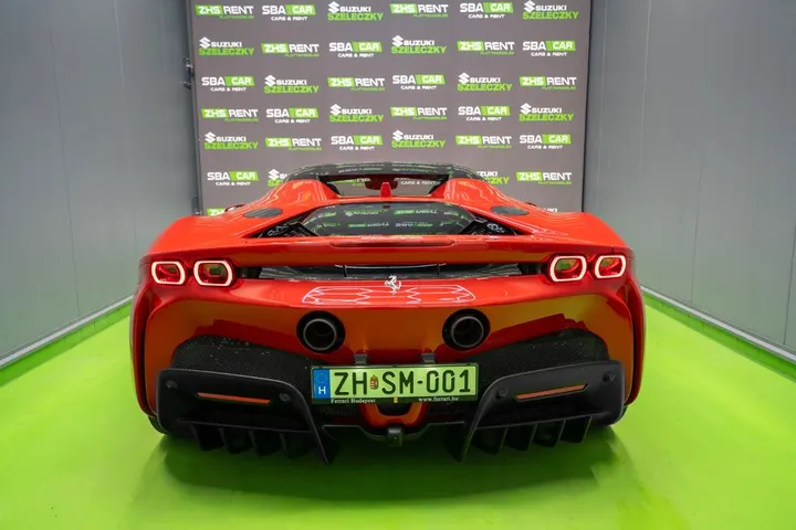 Ferrari SF90