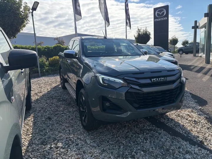 Isuzu D-Max