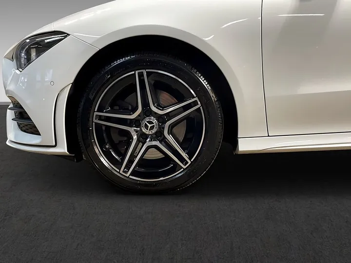 Mercedes-Benz CLA 250