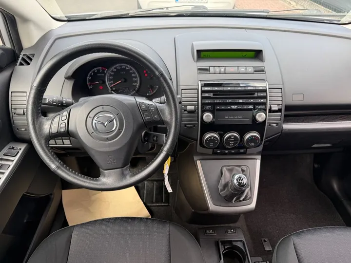 Mazda 5