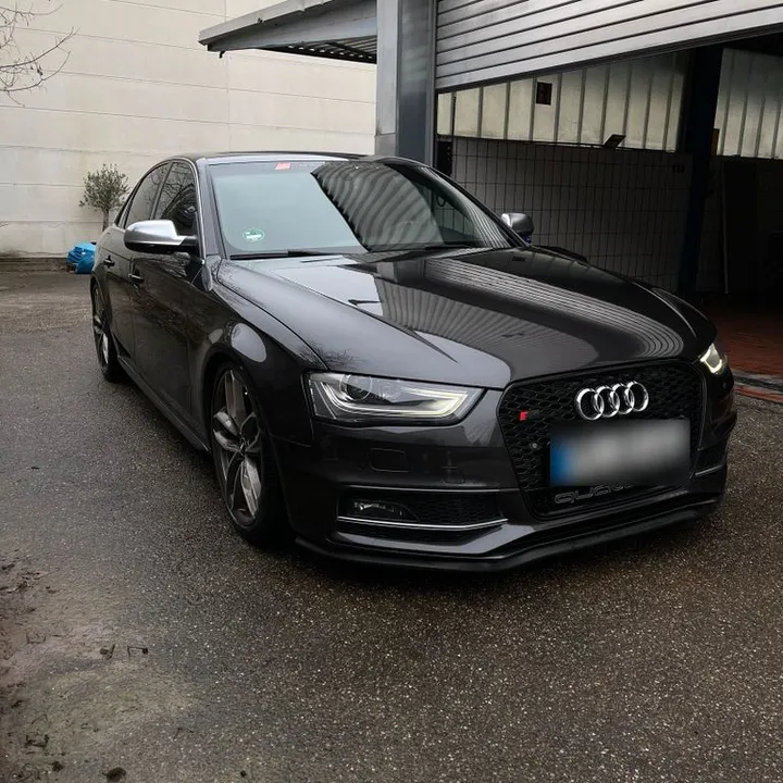 Audi S4