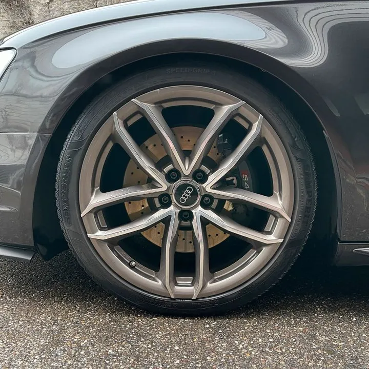 Audi S4