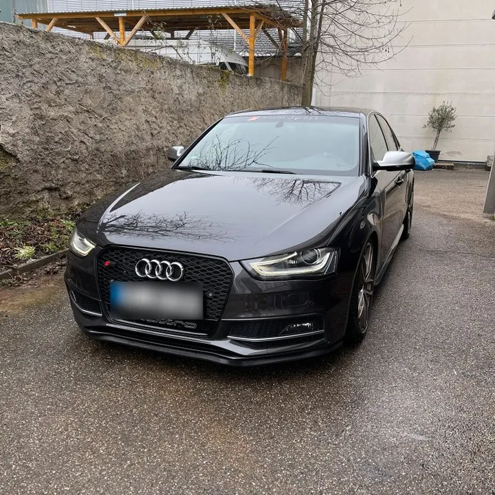 Audi S4