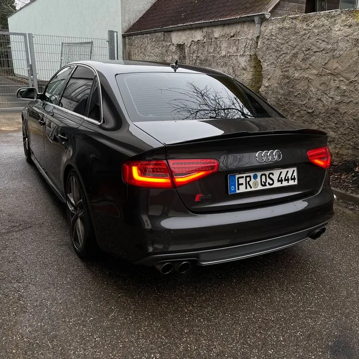 Audi S4