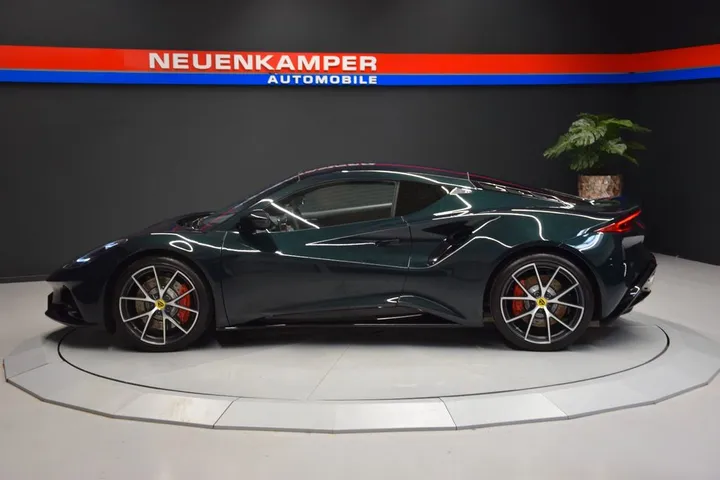 Lotus Emira