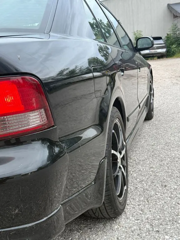 Mitsubishi Galant