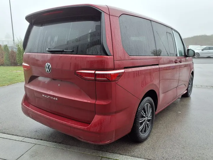 Volkswagen T7 Multivan