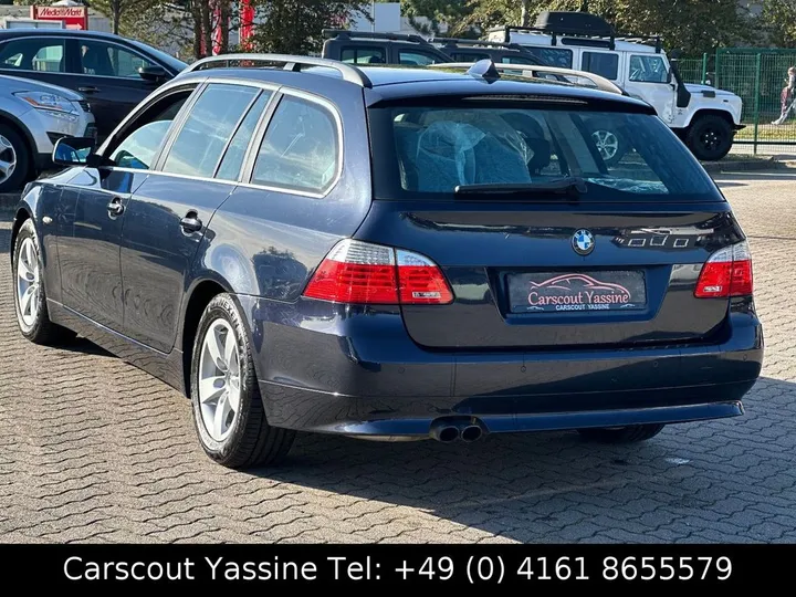 BMW 523