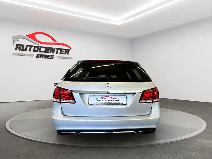 Mercedes-Benz E 350