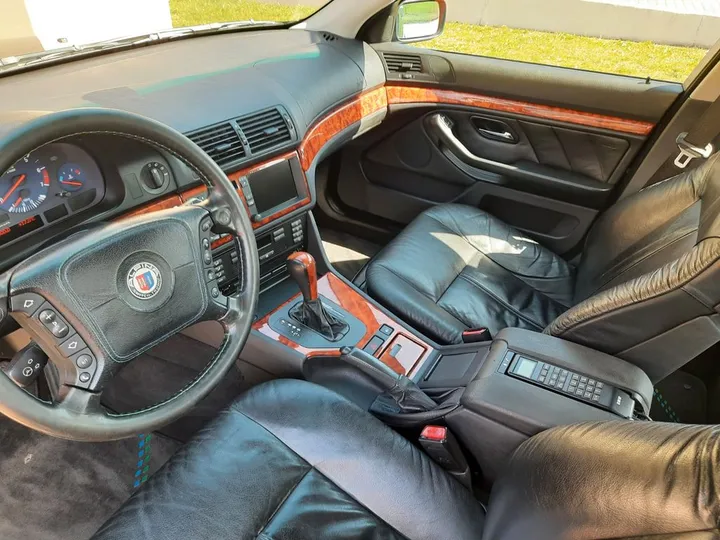 ALPINA B10
