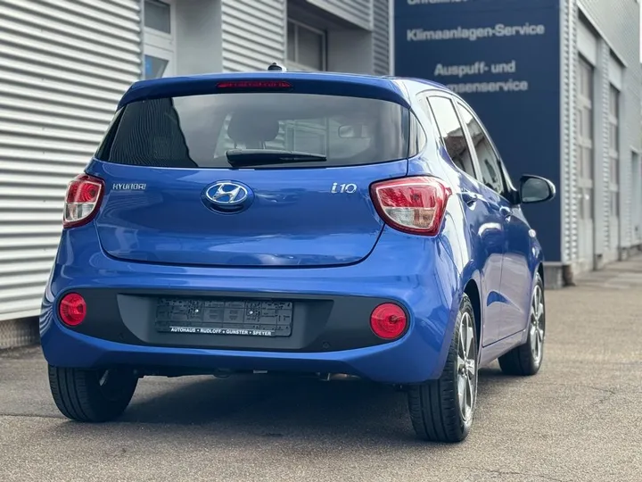 Hyundai i10