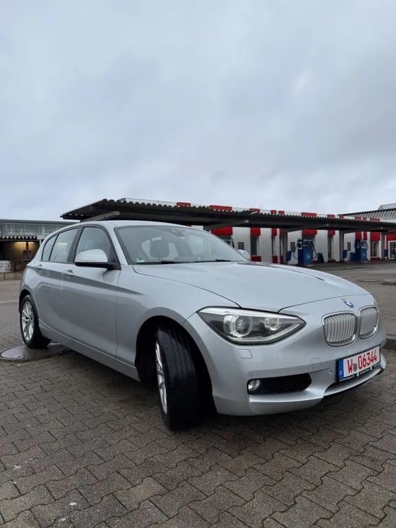 BMW 120
