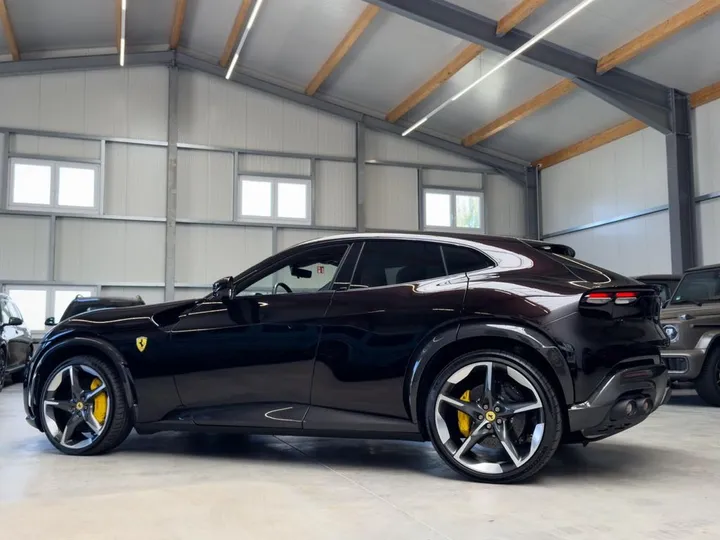 Ferrari Purosangue