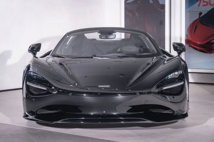 McLaren 750S