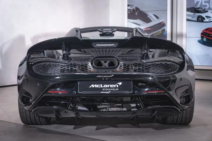 McLaren 750S