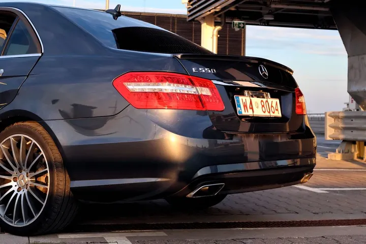Mercedes-Benz E 500