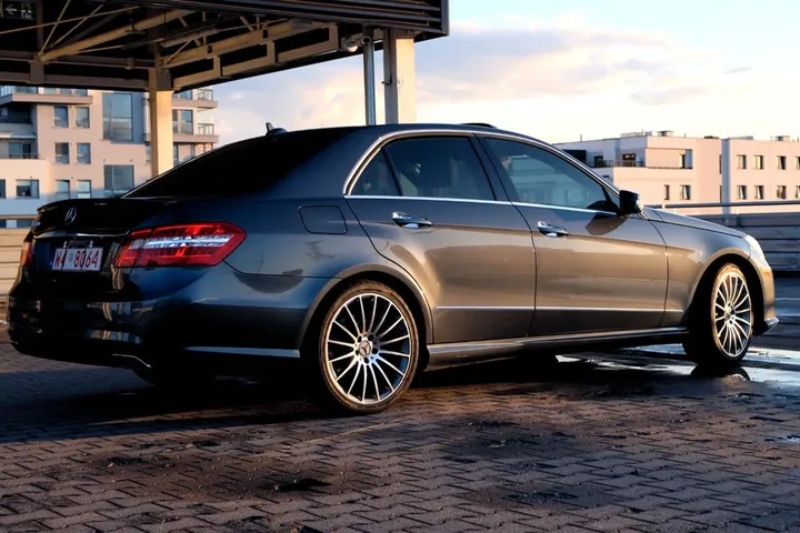 Mercedes-Benz E 500