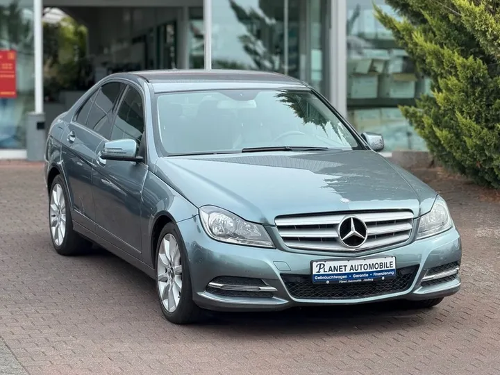 Mercedes-Benz C 200