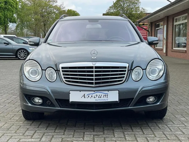 Mercedes-Benz E 280