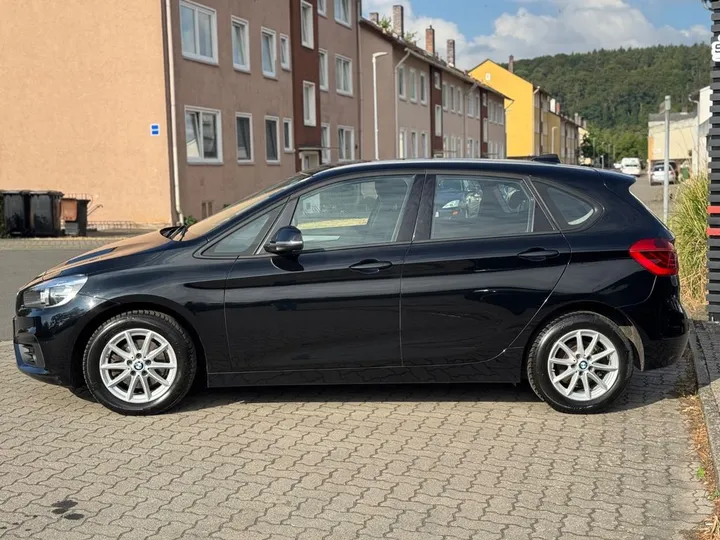 BMW 218