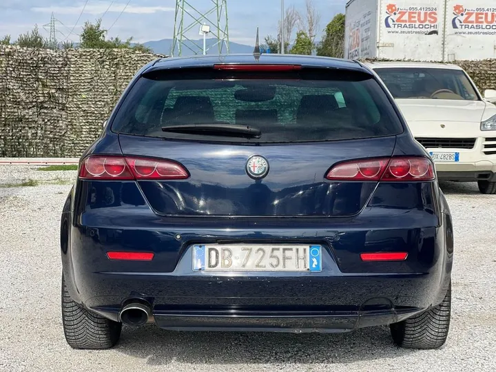 Alfa Romeo 159