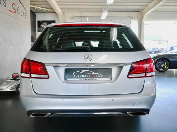 Mercedes-Benz E 350