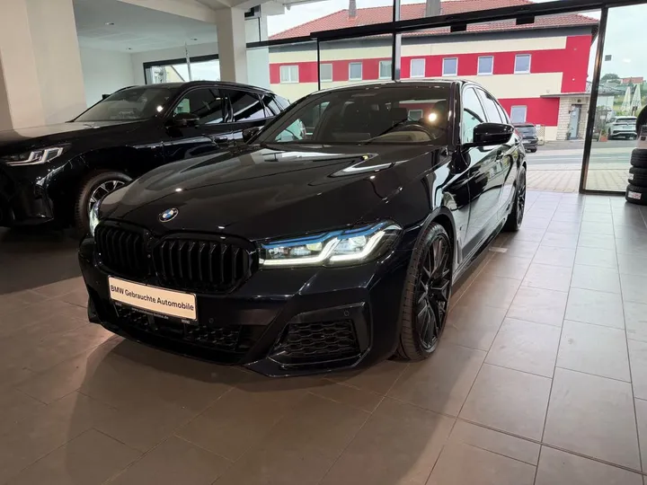 BMW M550