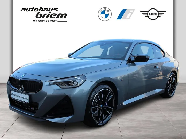 BMW M240i