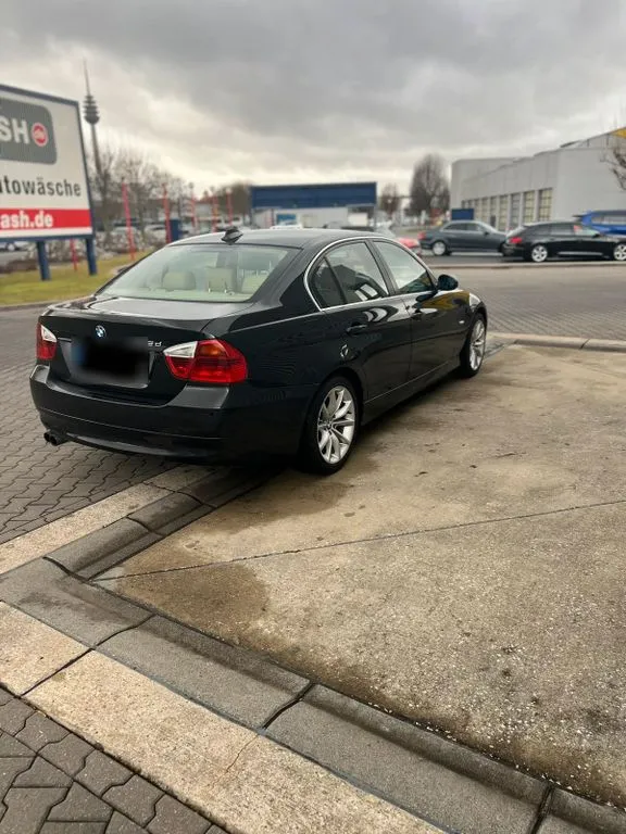 BMW 325