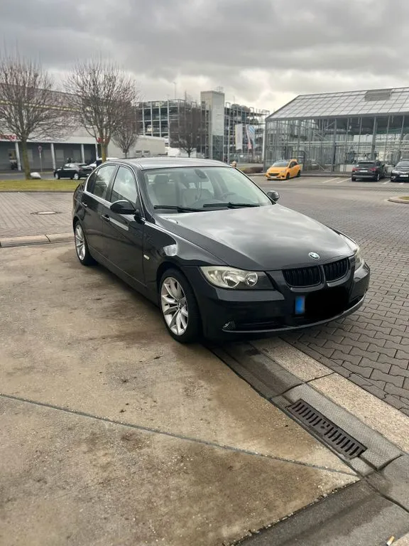 BMW 325