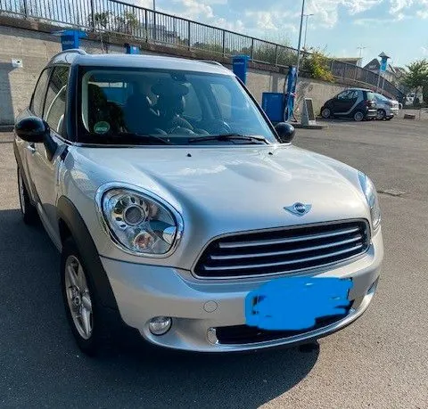 MINI One D Countryman