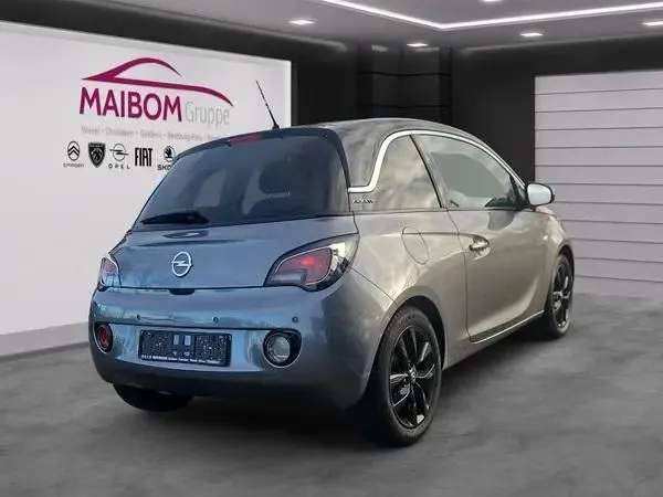 Opel Adam