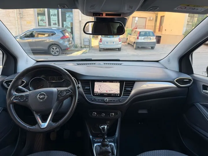 Opel Crossland (X)