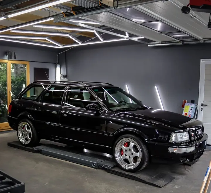 Audi RS2