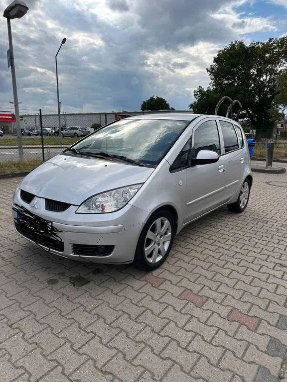 Mitsubishi Colt