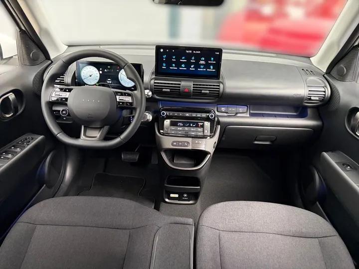 Hyundai INSTER