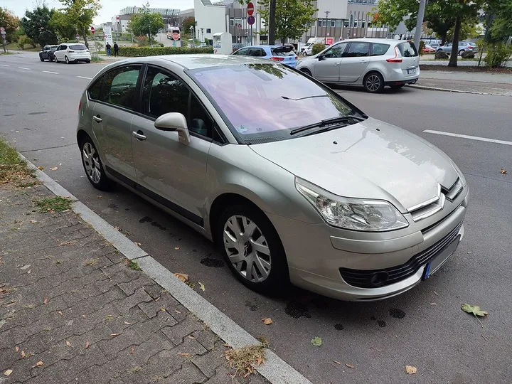 Citroën C4