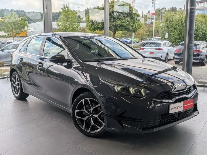 Kia cee'd / Ceed