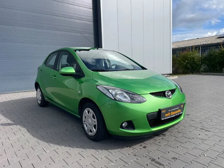 Mazda 2