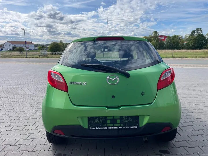 Mazda 2