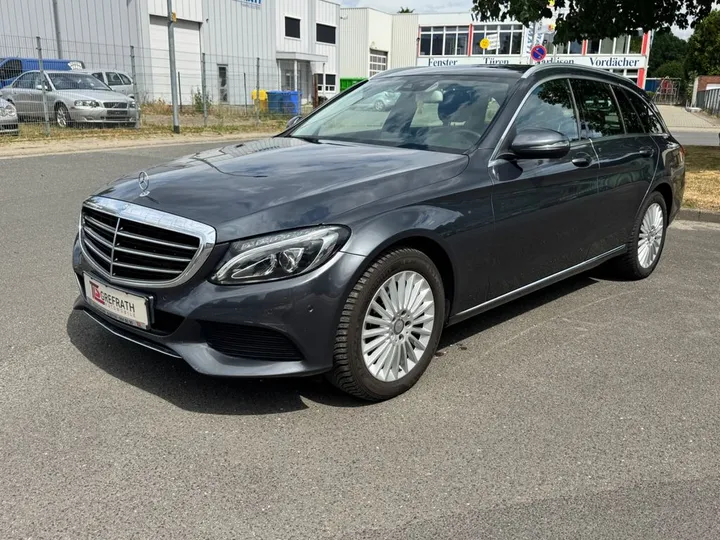 Mercedes-Benz C 220