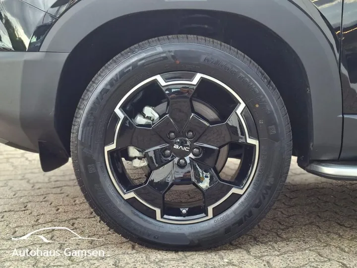 BAIC BJ30