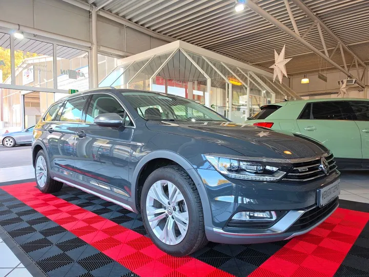 Volkswagen Passat Alltrack