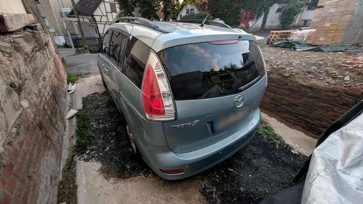 Mazda 5